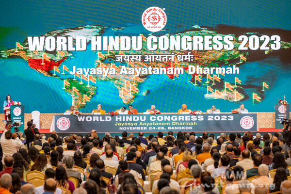 Congreso Mundial Hindu 2023 Amma 01