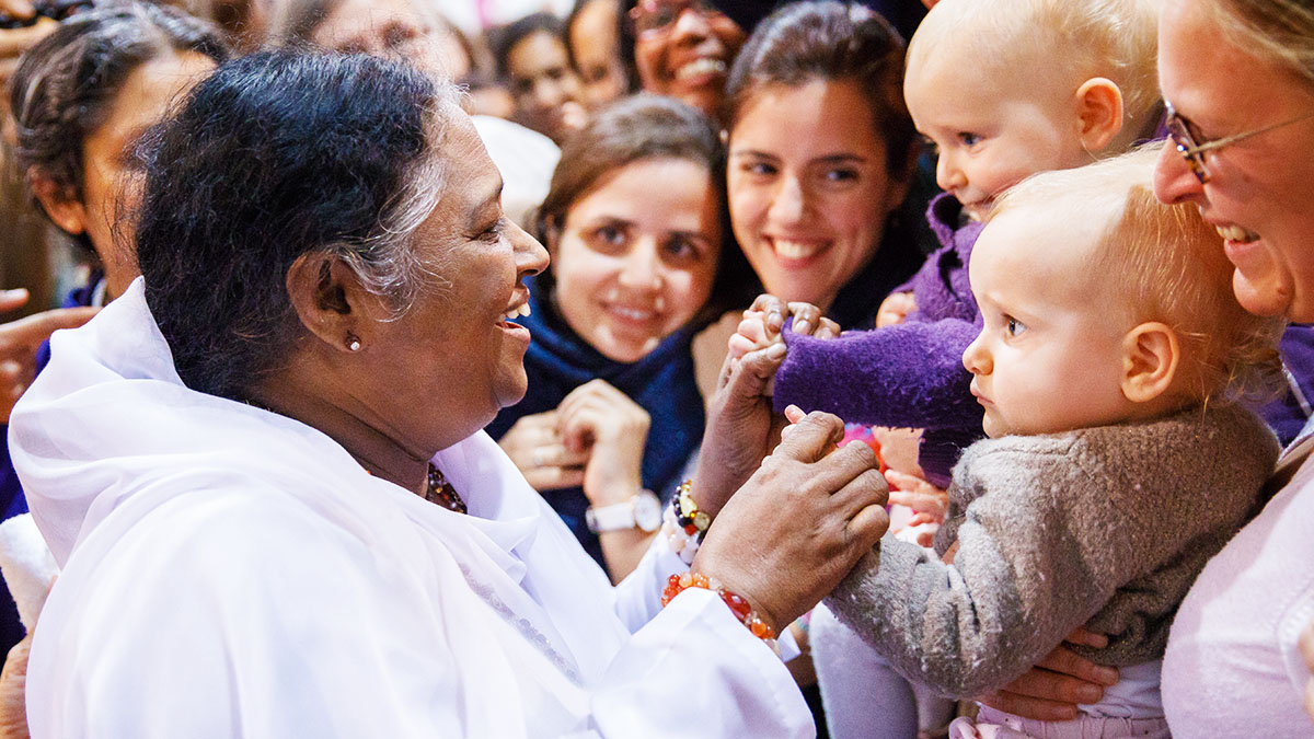 amma with kids 1200x675 1 1