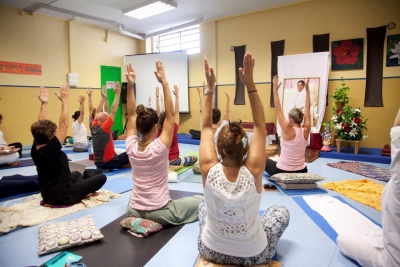 Retiro Amrita yoga en el Centro Amma de Piera (Barcelona)