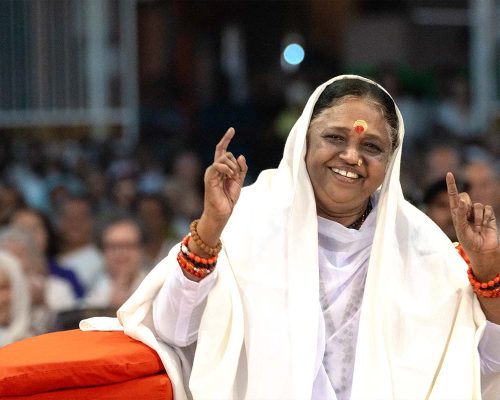 new-year-2026-mata-amritanandamayi_1200x800_01
